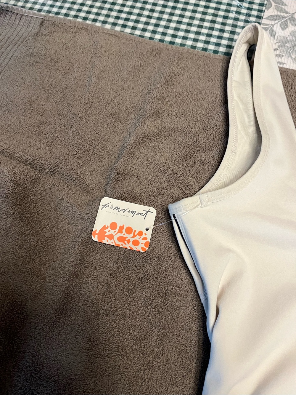Women’s Free People  Ivory and Black Romper - Picture 4 of 5